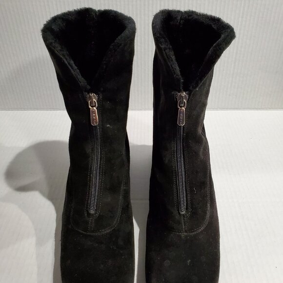 Aquatalia Black Suede Weatherproof Ankle Boot with Faux Fur Lining, Size 8.5 - Picture 5 of 11